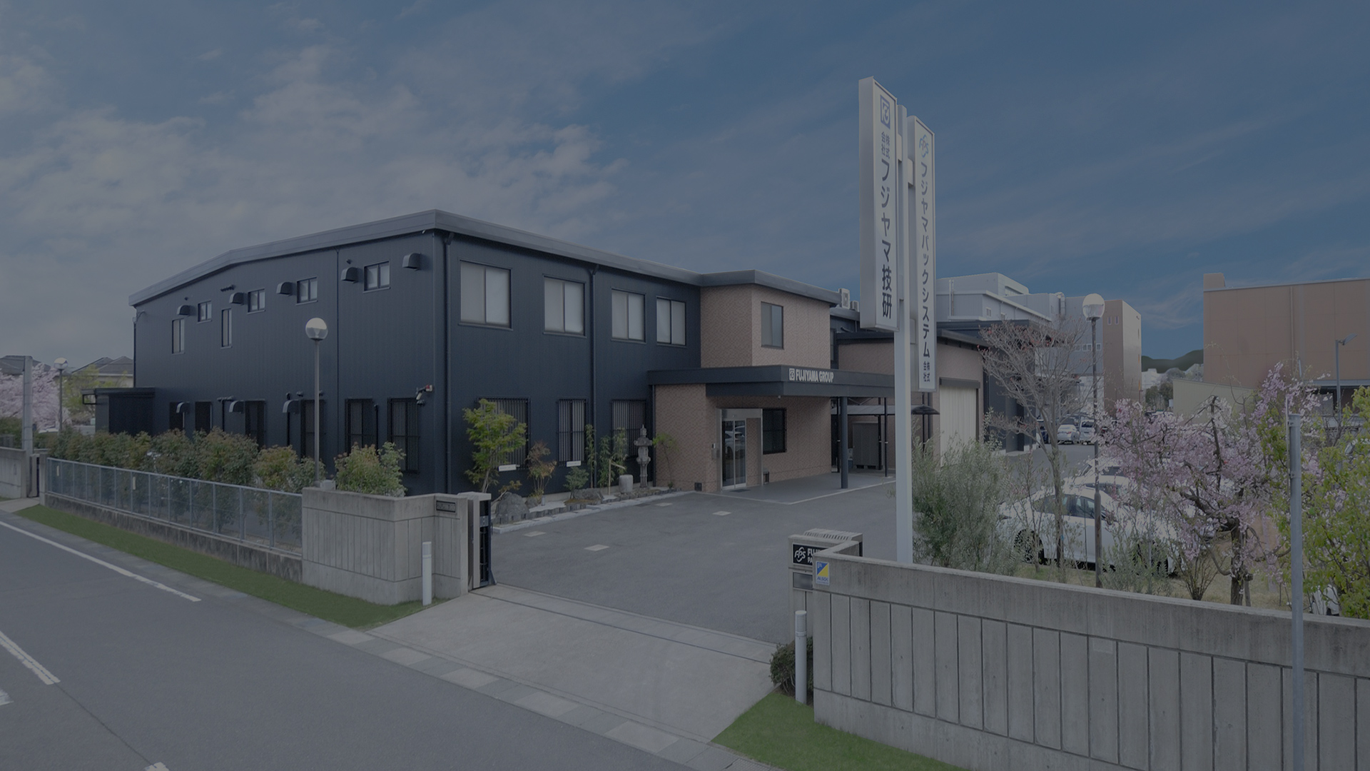 シリンジ組立機 シュリンクラベラー タックラベラー ブリスター包装機